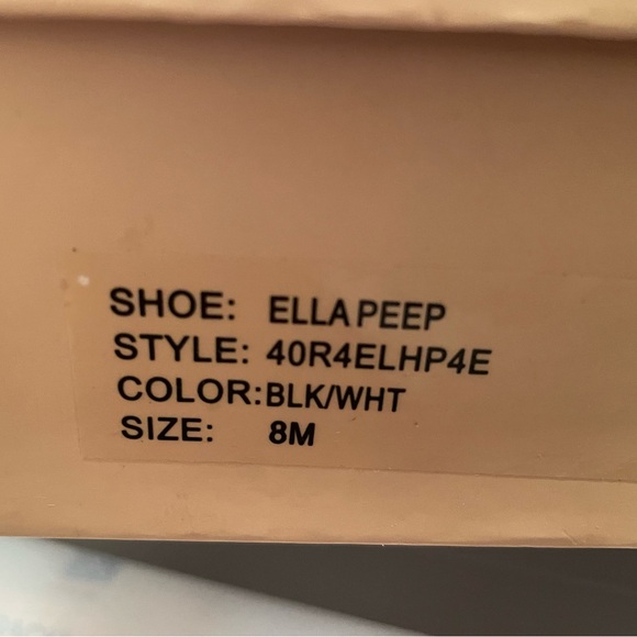 Michael Kors pumps almost like new👠👠 - Picture 9 of 11